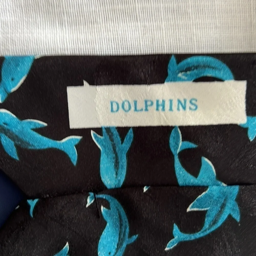 A Rogers Dolphin Tie